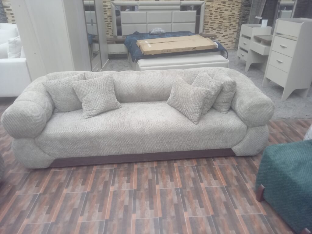 طقم كنب مودرن تفصال رمزي نخب أول - فريدة للأثاث