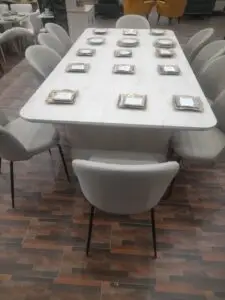 طاولة طعام مودرن رخام فخمة - فريدة للأثاث