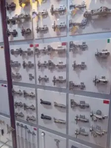 صيانة غرف نوم وفك وتركيب بالرياض - فريدة للأثاث