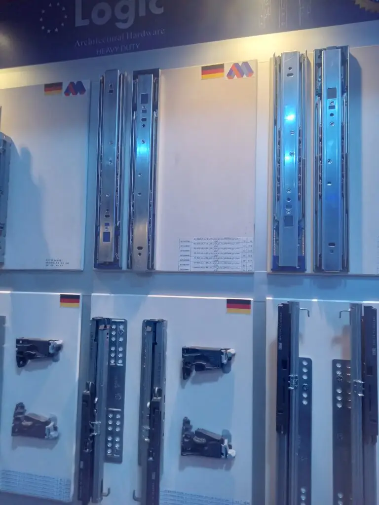 صيانة أثاث بالرياض